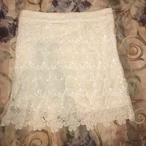 Lace skirt